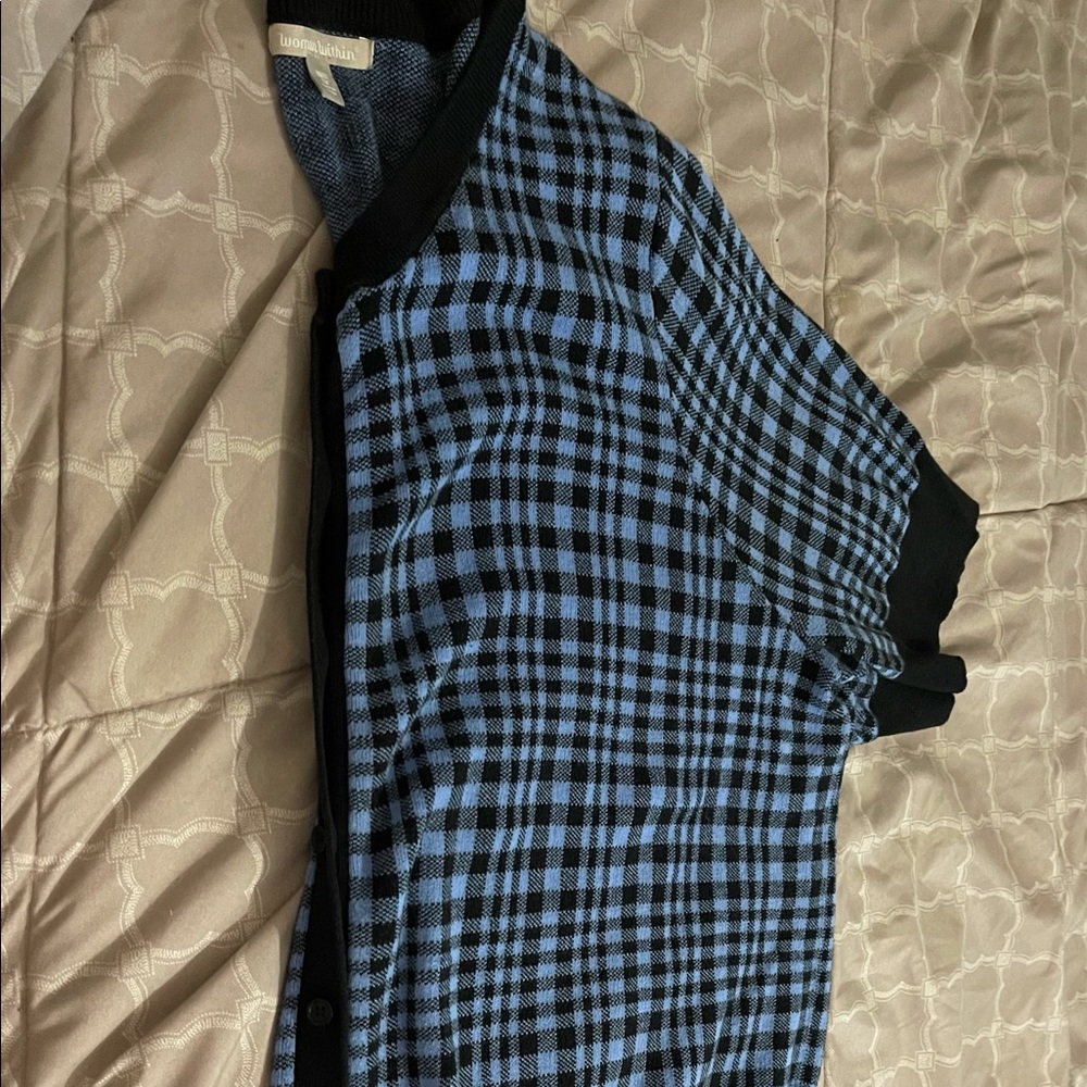 Checkered Cardigan - Picture 4 of 10